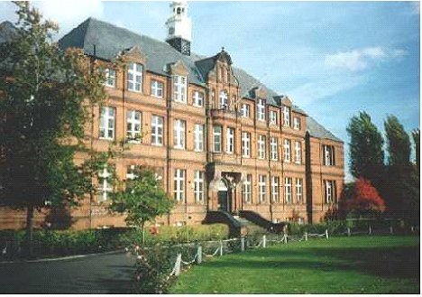 Alleyns School