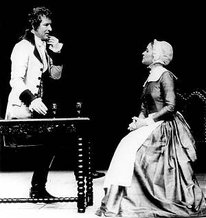 An actor would a-wooing go....